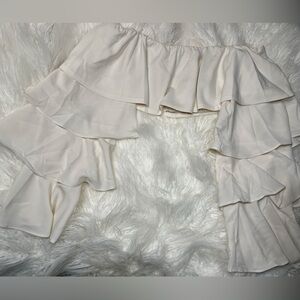 OH POLLY Cream Ruffled Long Sleeve Cropped Dressy Shirt. Size US 2